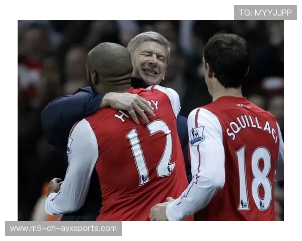 创纪录足球队保持赛季不败，足球联赛不败纪录